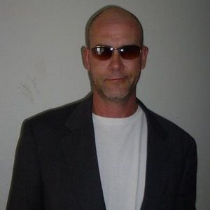 Meet your Posher, Leroy